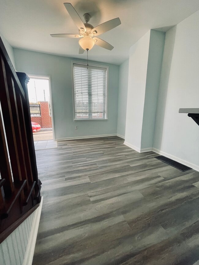 Foto del edificio - 3262 Emery St