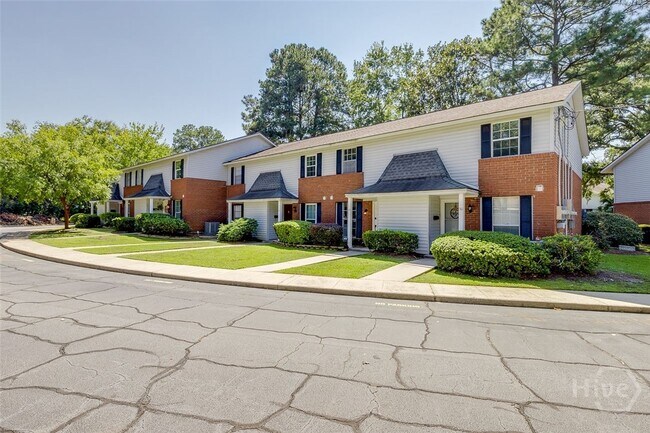 Foto del edificio - 49 Knollwood Cir