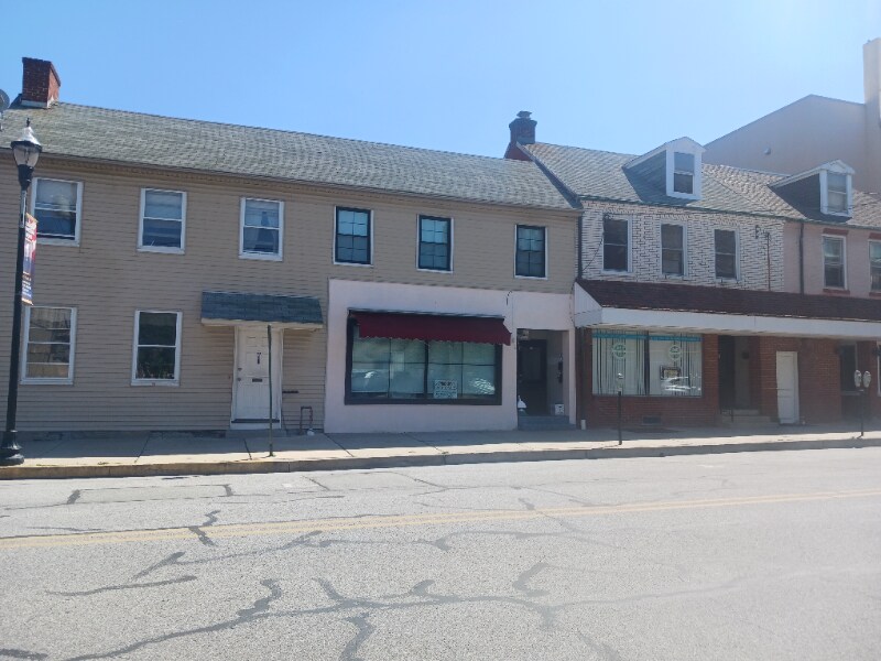Foto principal - 17 N 4th St