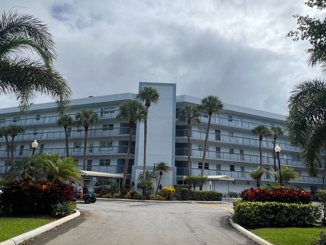 Building Photo - 6400 NW 2nd Ave