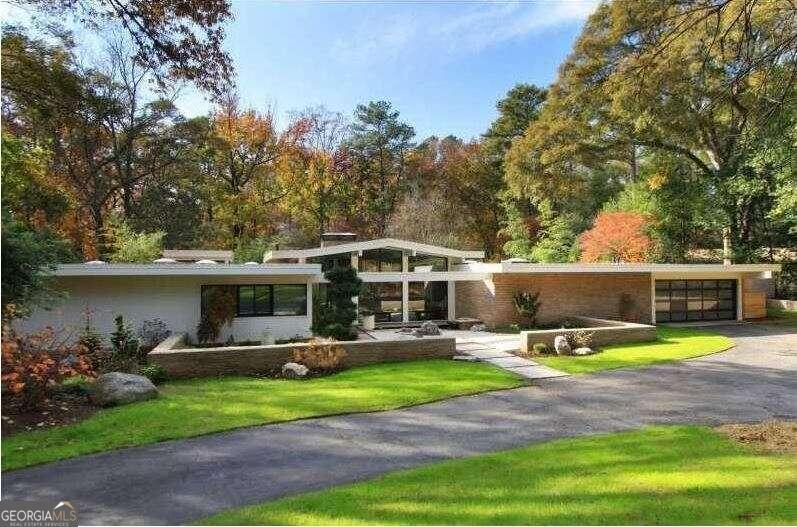 Foto principal - 2730 Ridgewood Rd NW