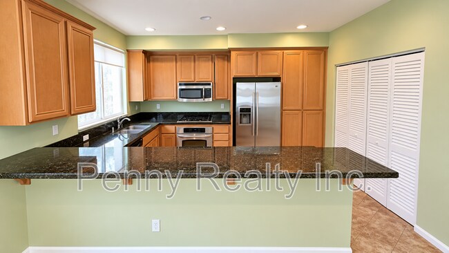 Building Photo - 3011 Pacific Palm Way