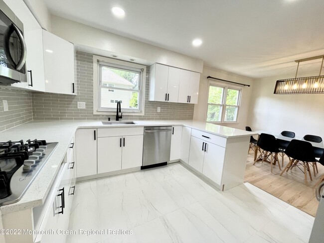 Foto del edificio - 491 Garwood St