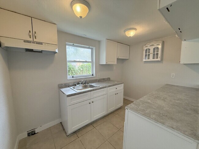 Foto del edificio - "Cozy 2-Bedroom Retreat in New Port Richey...