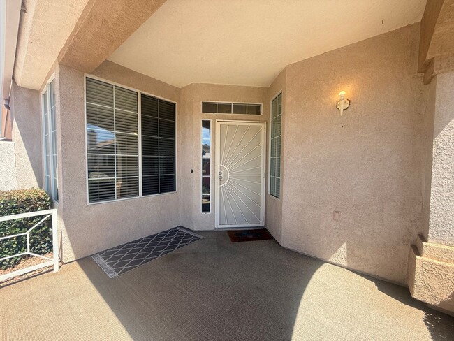 Building Photo - 26805 China Dr