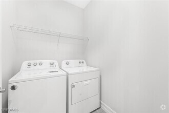 Building Photo - 1057 Tranquil Brk Dr