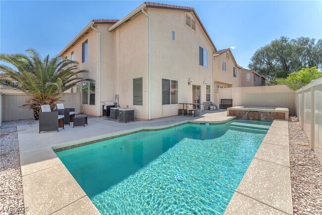 Foto del edificio - 2526 Begonia Valley Ave