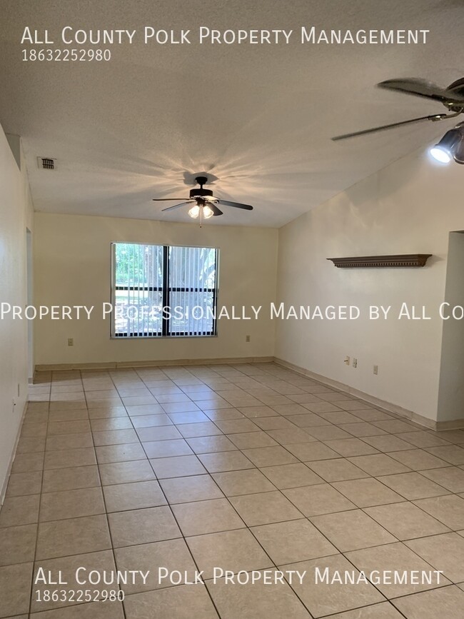 Foto del edificio - Fantastic 3 Bedroom Home in Frostproof