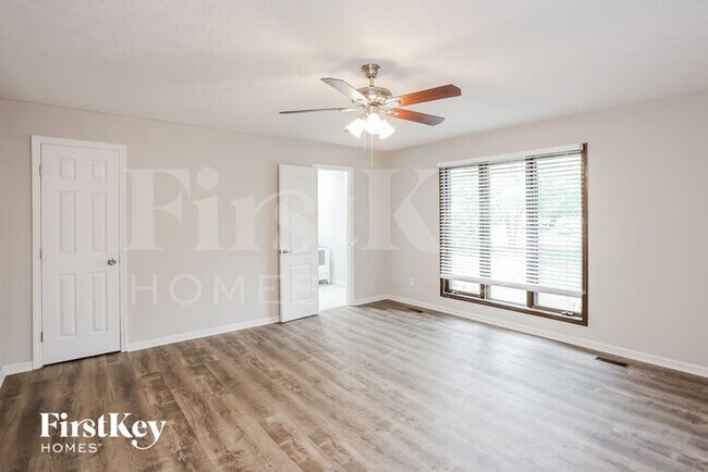Foto del edificio - 4090 Essex Pl