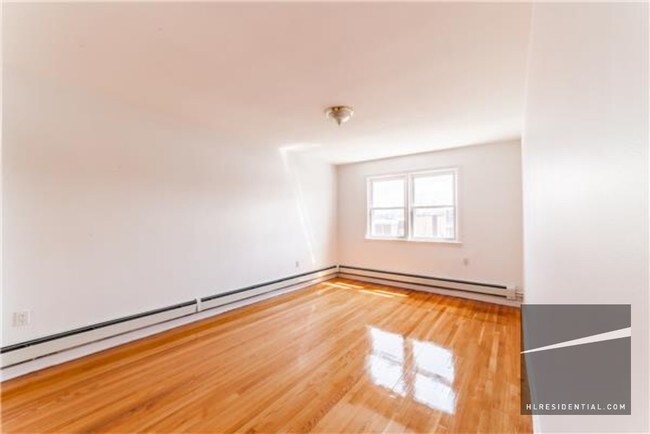 Building Photo - 2219 49th St