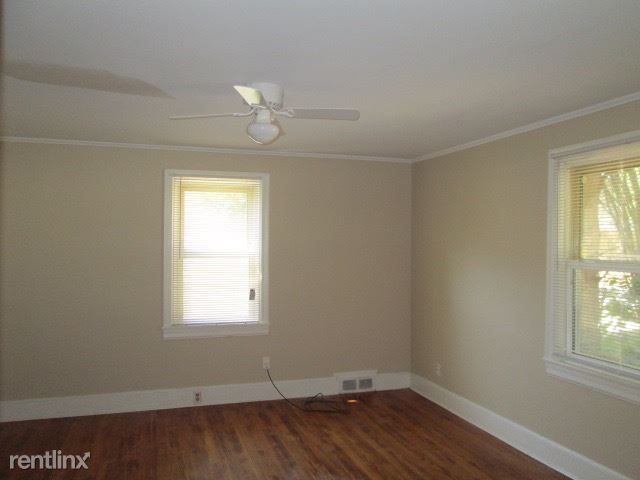 Building Photo - 3 br, 1.5 bath House - 601 S Chapman St