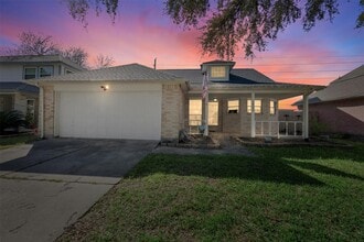 Building Photo - 14507 Bladenboro Dr