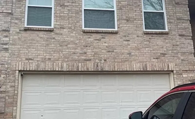 Foto del edificio - 4308 Mayberry Ln