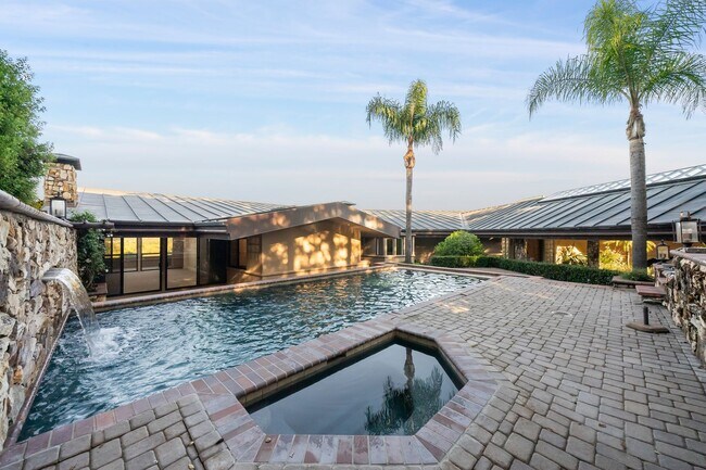 Foto del edificio - 21 Deer Oaks Ct