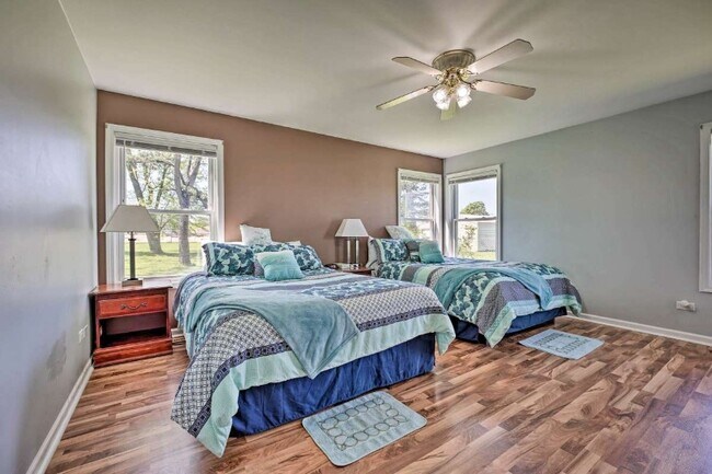 Foto del edificio - 5996 Sawyer Rd