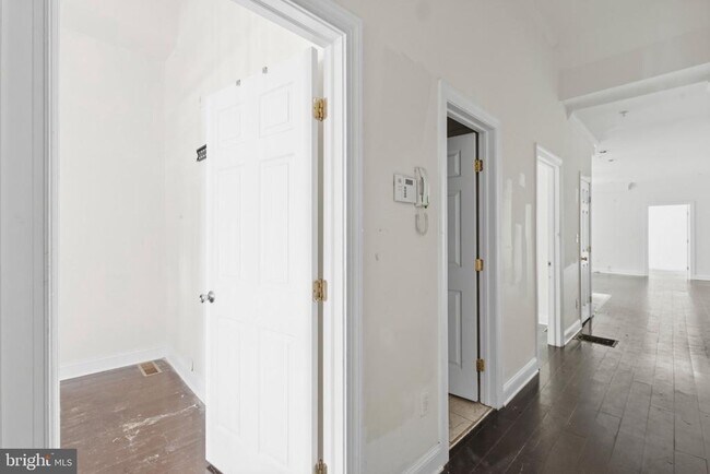 Foto del edificio - 1832 N 18th St