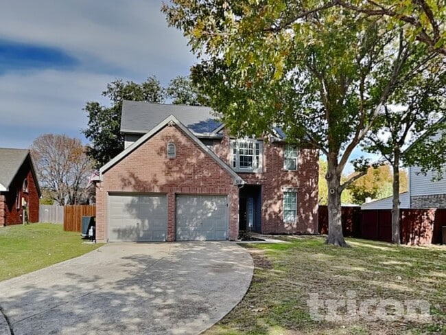 Foto del edificio - 317 Meandering Way Ct