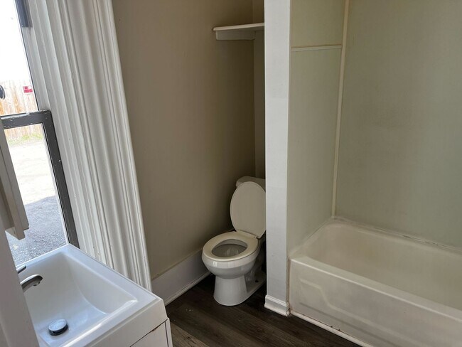 Foto del edificio - 937 Broadway