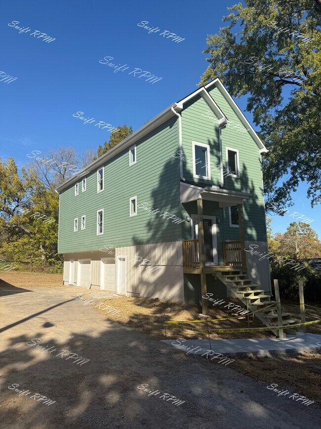 Foto del edificio - 1030 Oakland Ave