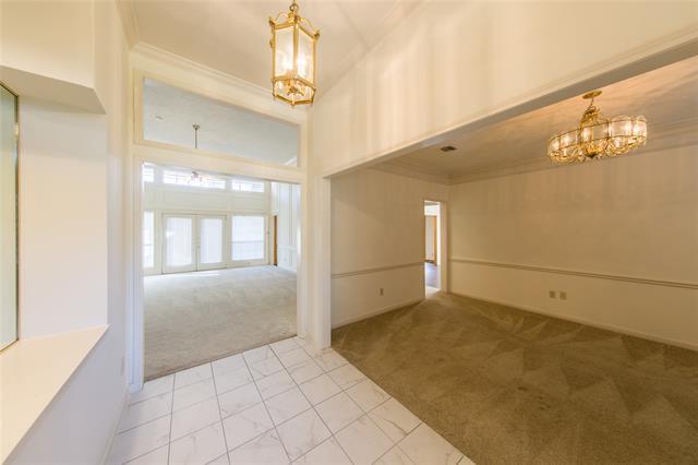 Building Photo - 2119 Antibes Dr