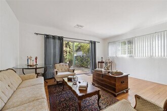 Building Photo - 23265 Leonora Dr