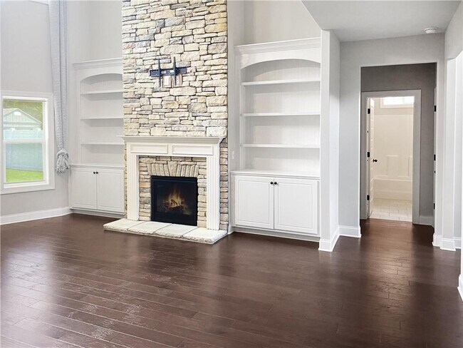 Foto del edificio - 129 Tumble Run