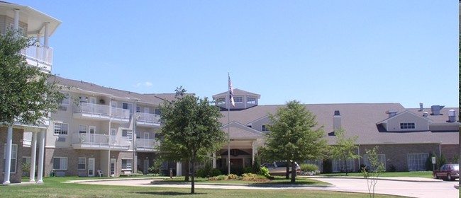 Building Photo - Waterford of Mesquite