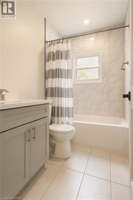 Photo du bâtiment - 27 Queenston St