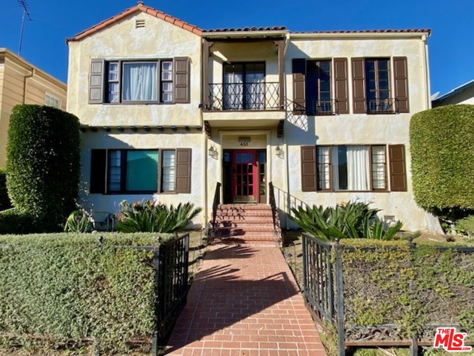 433 S Sherbourne Dr Unit 204, West Hollywood, CA 90048 Condo for Rent