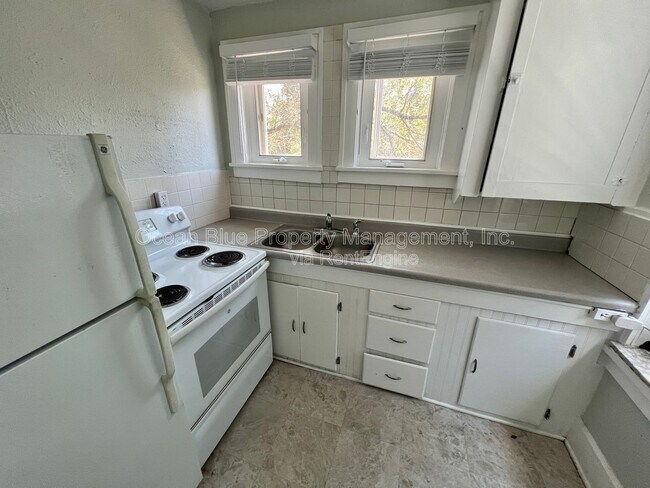 Foto del edificio - 1310 28th St N