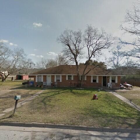 Primary Photo - 805 Matchett St