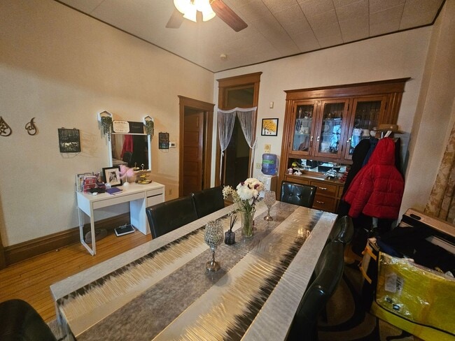 Foto del edificio - 1132 W Wrightwood Ave