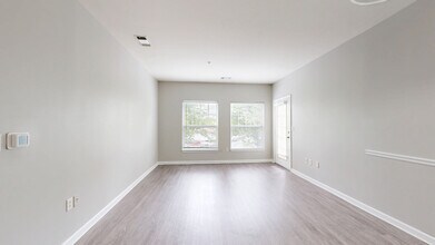 Interior Photo - Bradlee Danvers