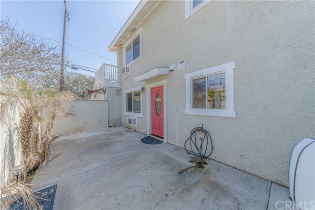Building Photo - 526 17th St