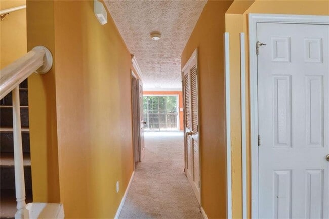 Building Photo - 3540 Ashley Station Dr SW