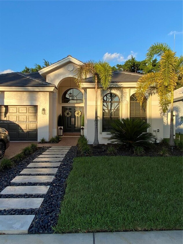Primary Photo - 123 SW 164th Ave