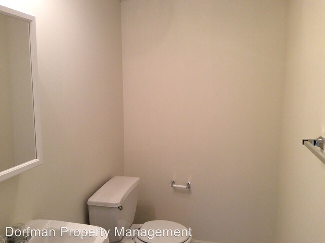 Foto del edificio - 3 br, 2.5 bath House - 4218 CARSON LN