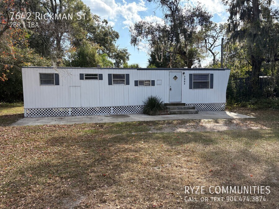 Foto principal - 7642 Rickman St