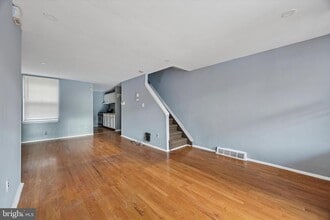 Building Photo - 1320 S Newkirk St