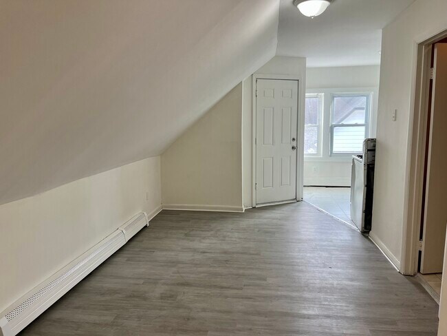 Foto del edificio - 2449-2451-2451 North Ave