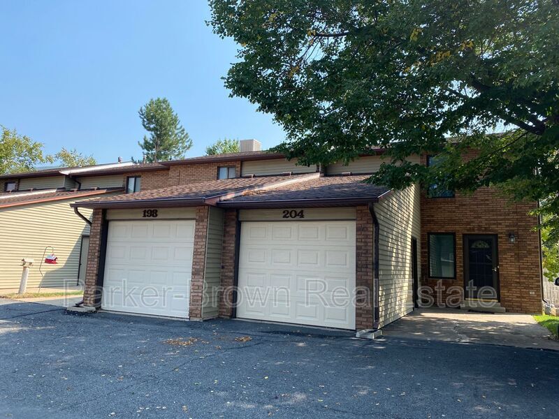 204 E 735 S Unit 32, Centerville, UT 84014 Condo for Rent in