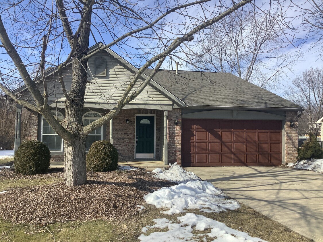 13232 Golden Ash Court House for Rent in Fishers, IN
