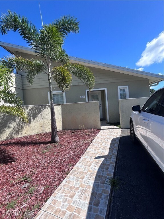 Foto del edificio - 730 111th Ave N