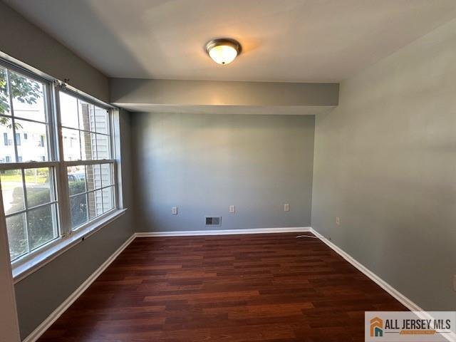 Building Photo - 26 Giera Ct
