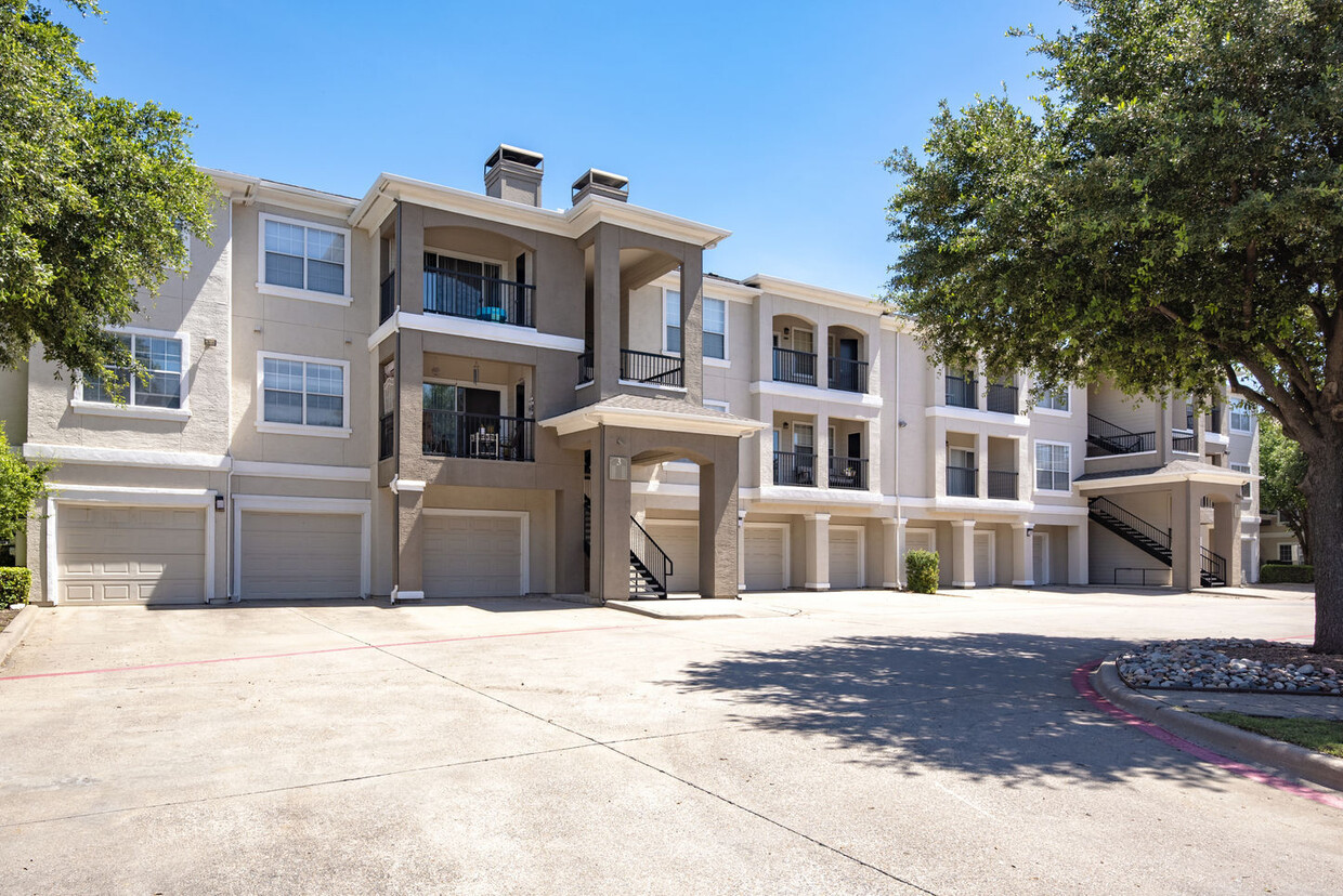 St Martin Apartments - Frisco, TX | Apartments.com