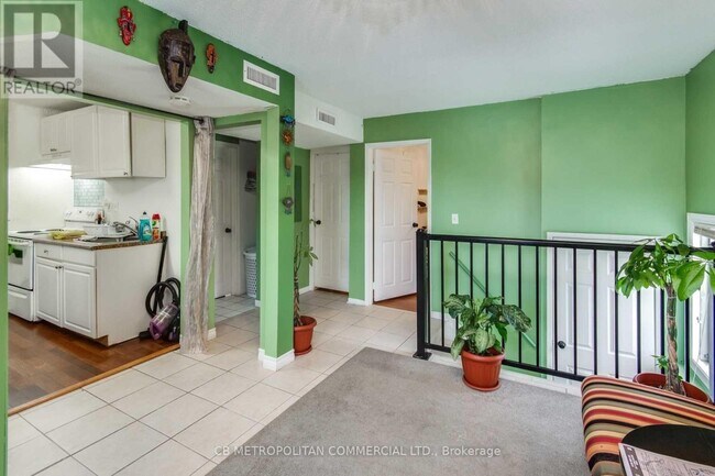 Photo du bâtiment - 2538 Weston Rd