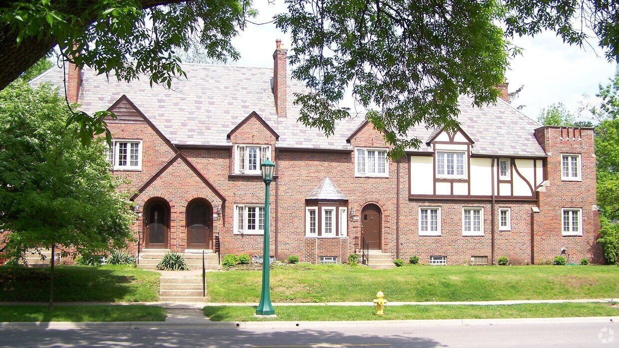 Building Photo - 2192--2198 Coventry Rd