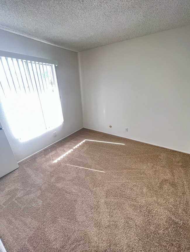 Foto del edificio - 2 Bedroom 1 Bathroom House