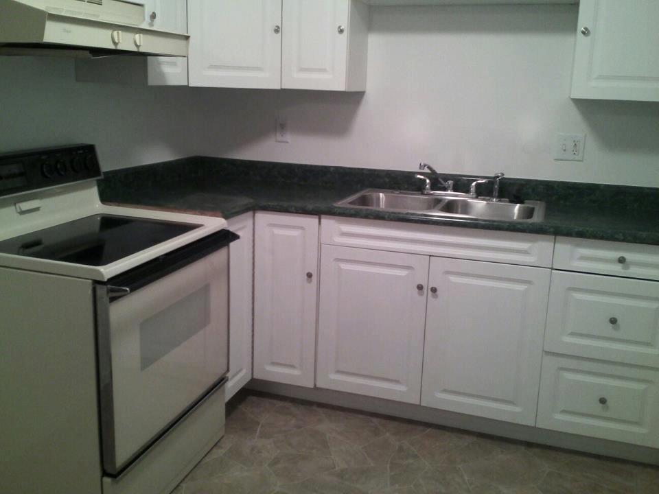 Primary Photo - 40 Monroe St