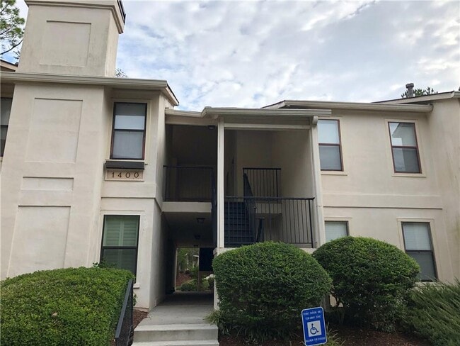 Building Photo - 1407 Huntingdon Chase